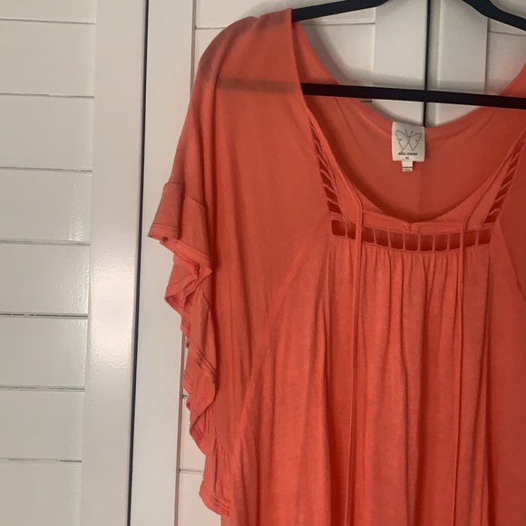 Salmon Flowy Top - Picture 2 of 4